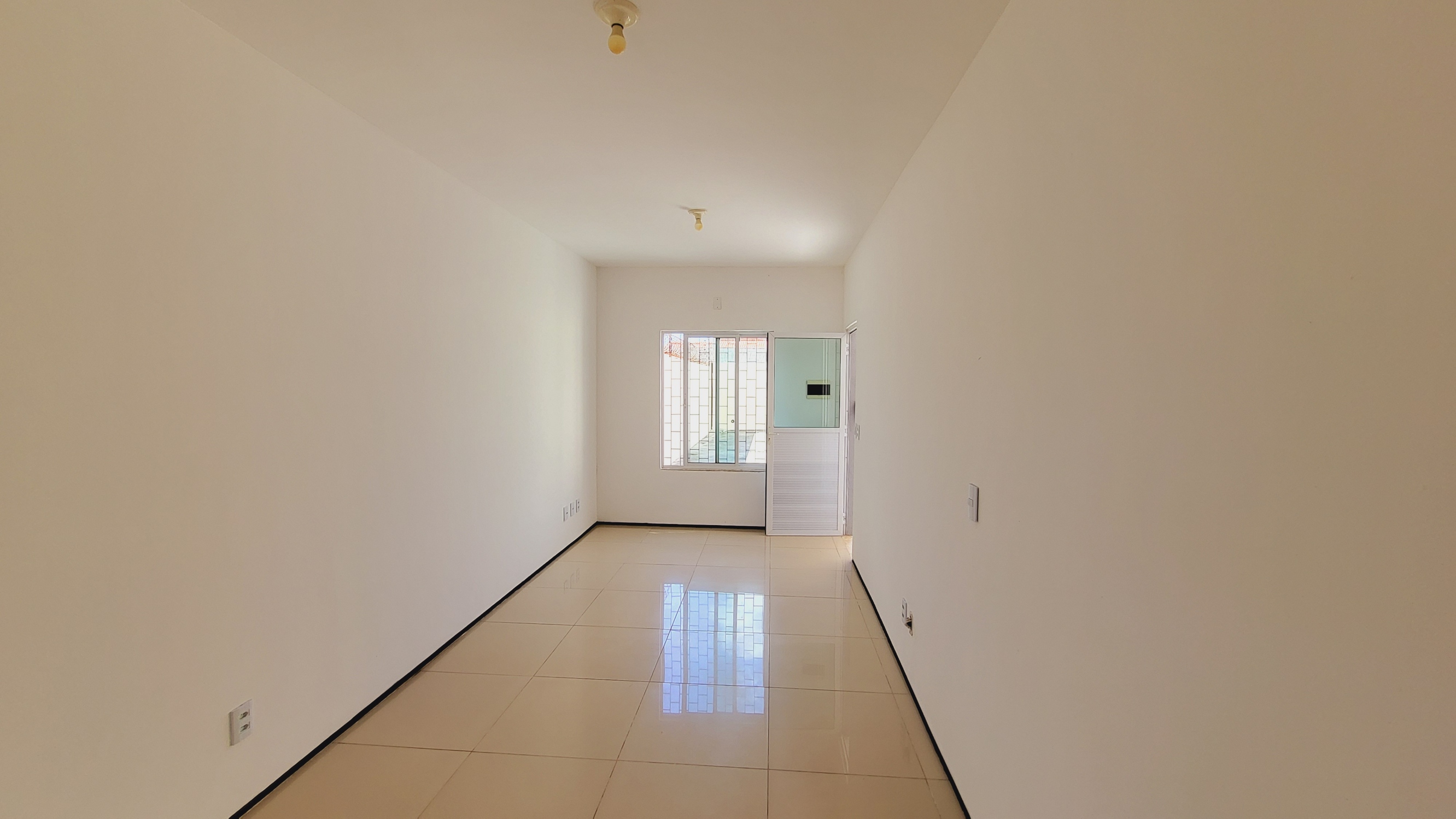 Casa em rua pública Aquiraz - Loteamento Sol Nascente