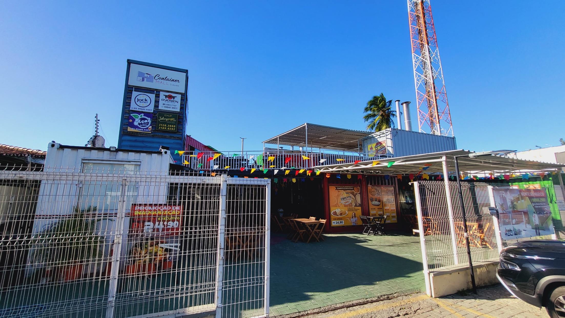 SHOPPING EM CONTAINER - AV. OLIVEIRA PAIVA