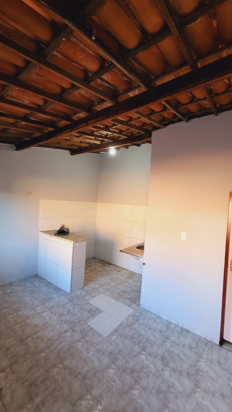 Kitnet em bairro Santa Maria