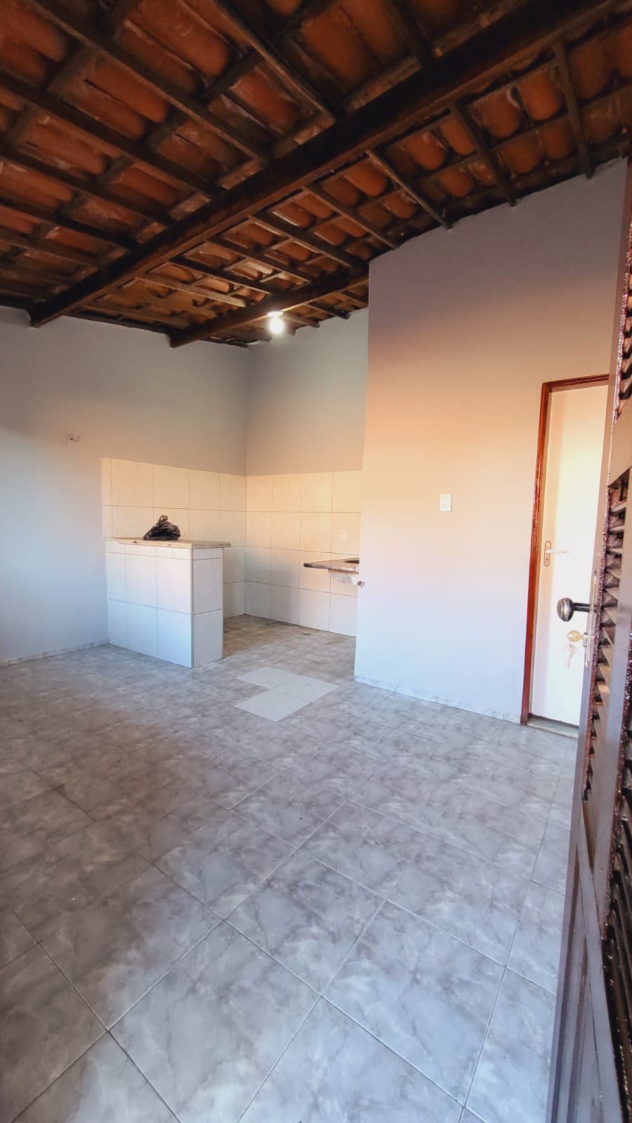 Kitnet em bairro Santa Maria